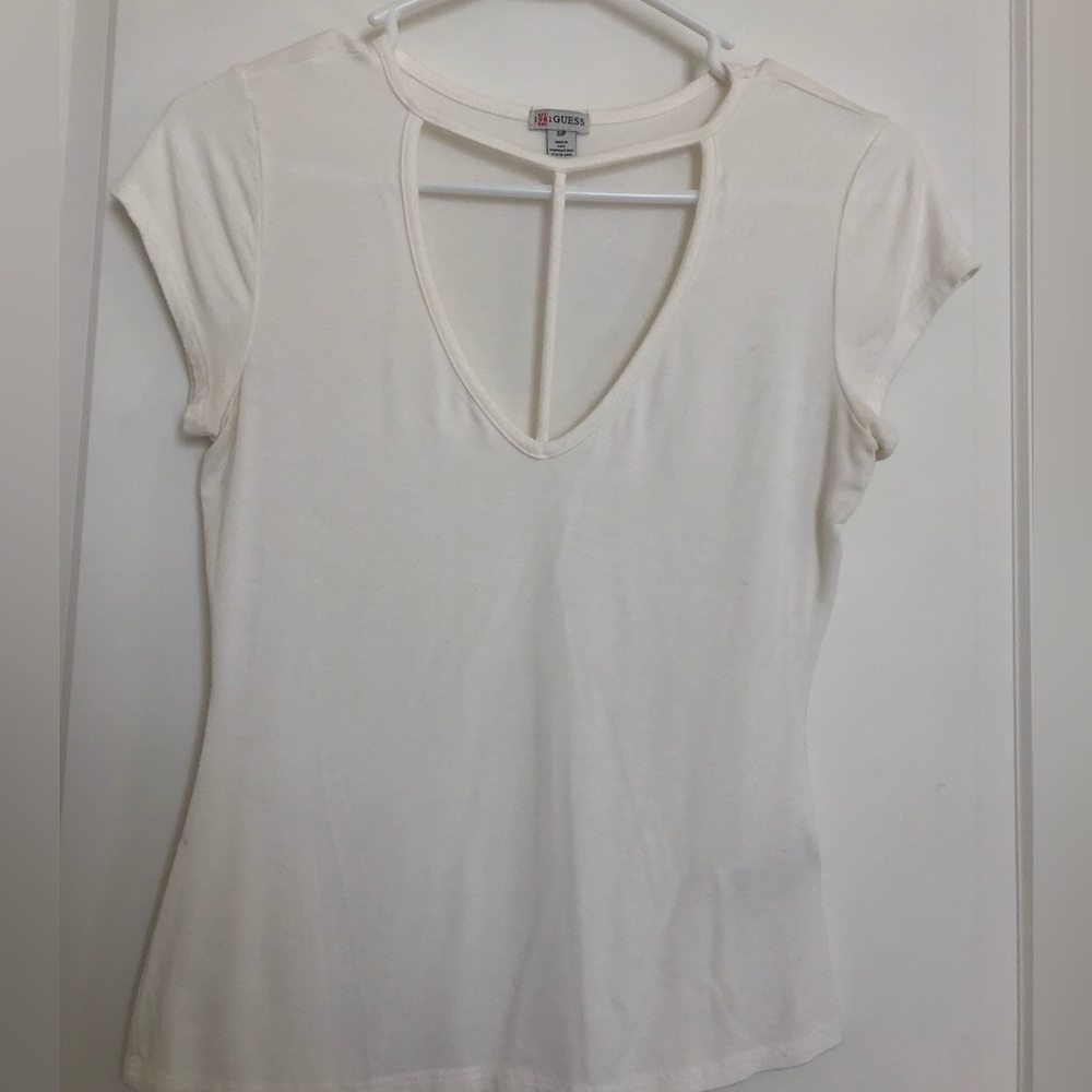 Guess cream top